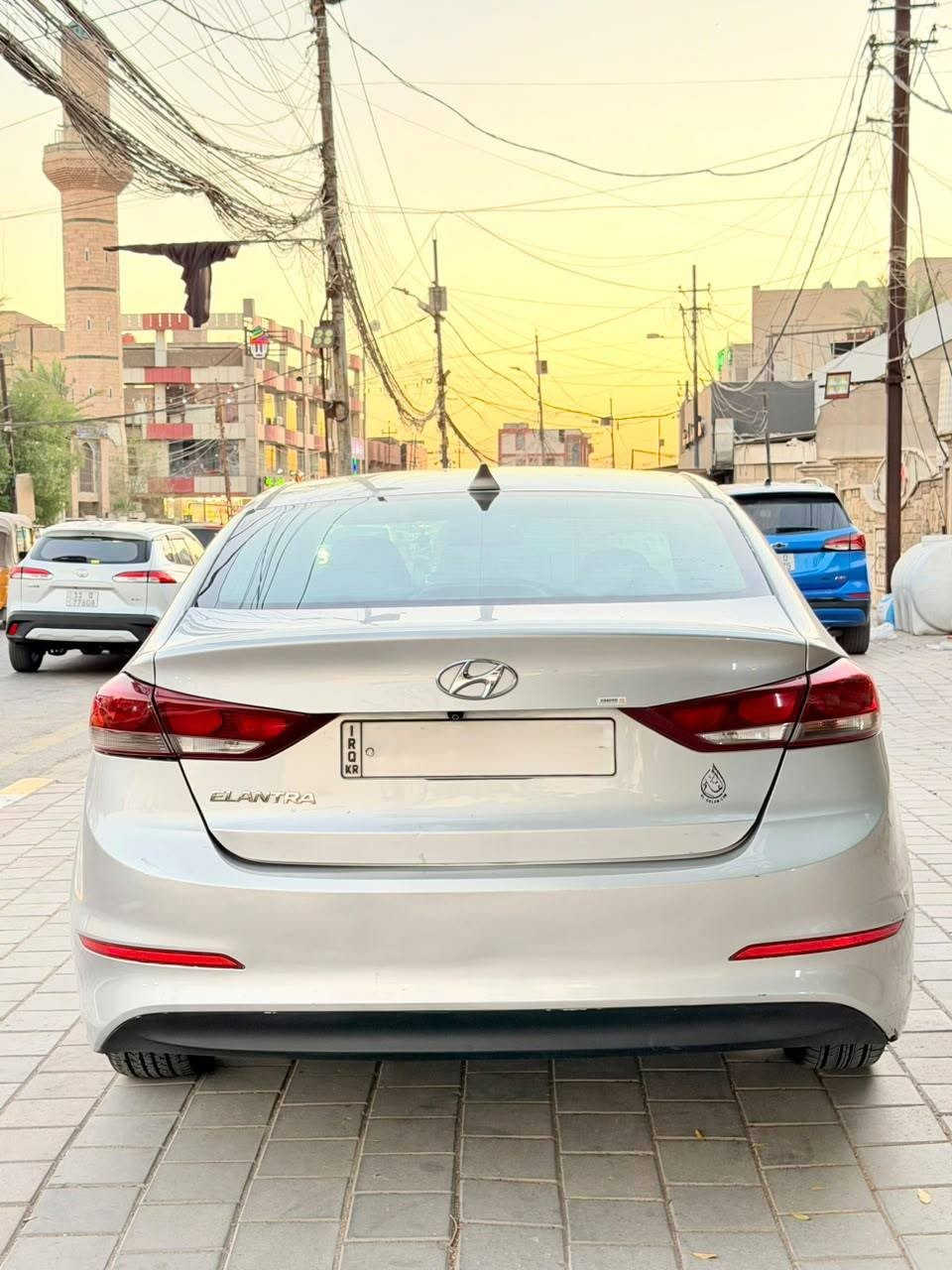 السلام عليكم النتراء أمريكي 2017 رقم اربيل الجديد حادثة بنيد جاملغ امامي مصبوغات محرك 2000دوش شاشه وكامرا بلادي كير ومحرك مامفتوحات حدادي تخم تاير تبريد جاهز  السعر 103بيه مجال مكان بغداد  التصال  ***********
