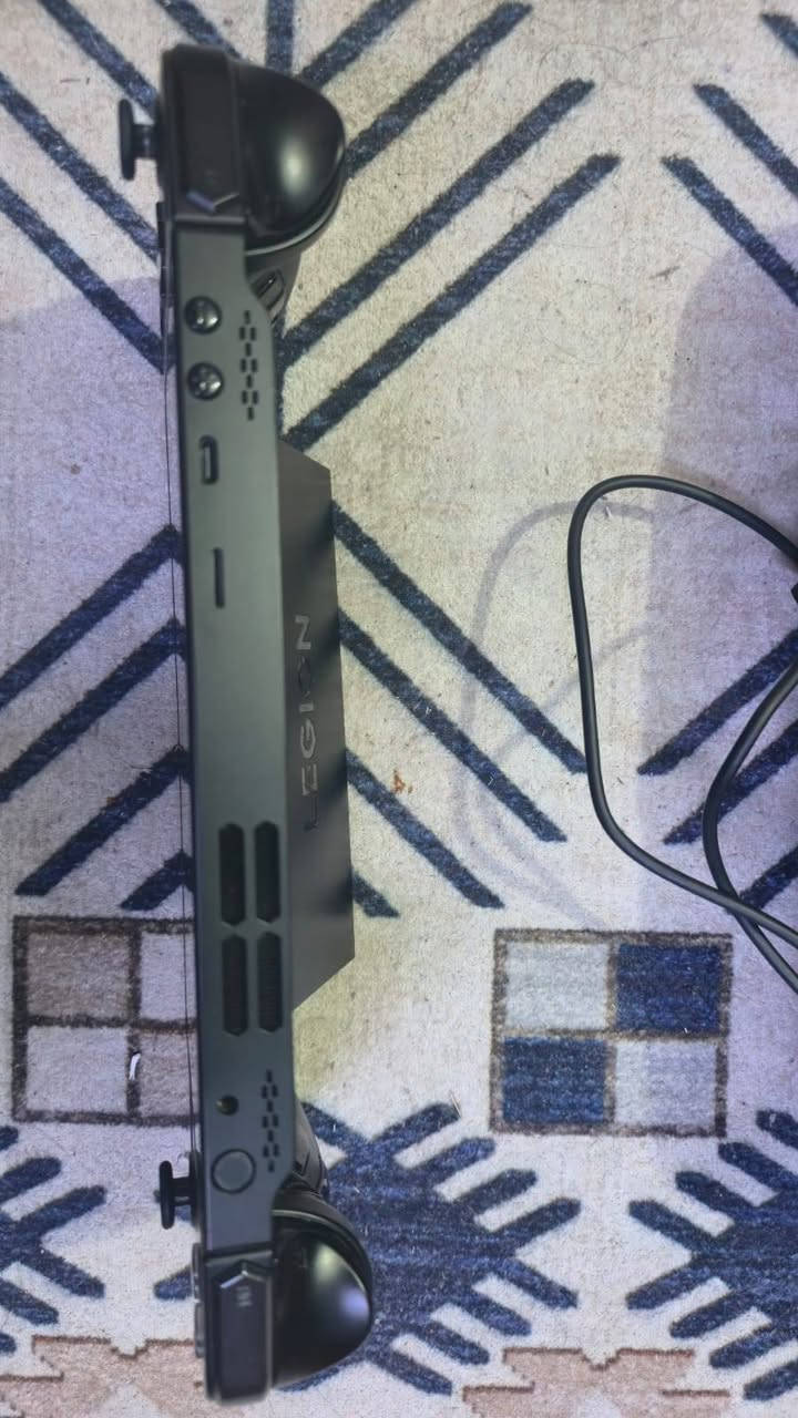 السلام عليكم جهاز    LEGIoN GO
Lenovo
Pc محمول
يعمل بنظام وندوز 12
هارد 512 GB

مستعمل قليل جداا 
السعر 800الف
***********
