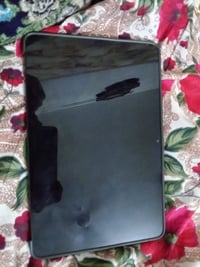 ايباد انسفكس اكس باد نضيف للبيع ب 160 و بي مجال مكاني بغداد مدينة الصد...