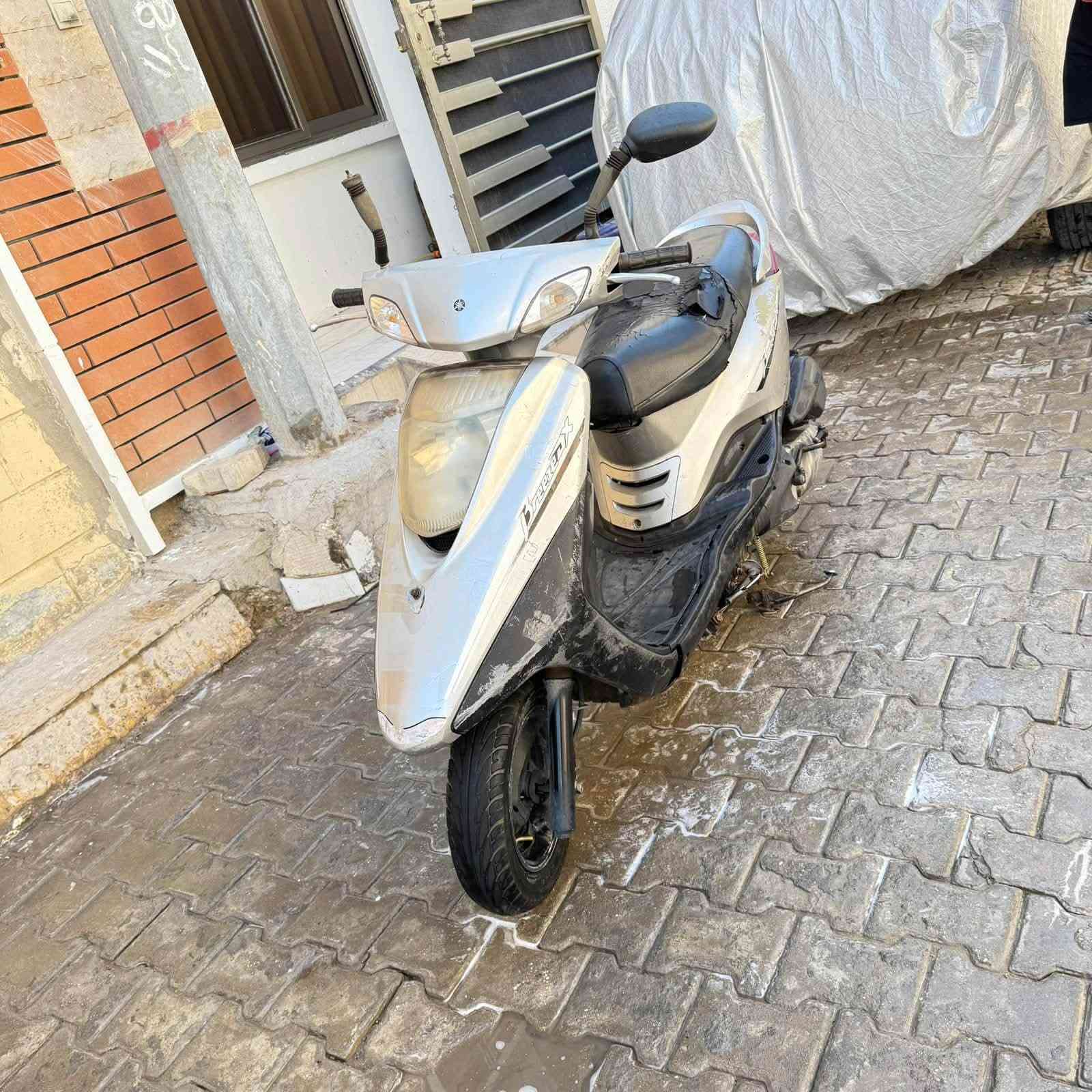 راجه بريز
لايت ناصي  مرقم بغداد تحويل شوكت ميعجبك 

سبب البيع عدم التفرغ 
دراجه لوك الله شاهد تجي وشوف بعينك عدا الكفر الكدام بي ملاحضات لا اكثر 

سعرها. مليون و 700 وبيها مجال قليل حدا 

الرقم ***********
