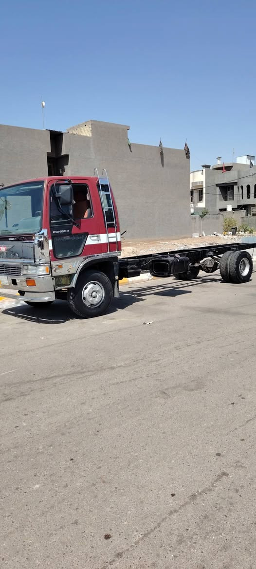 سلام عليكم
هينو طيره ٦ وربع بلاديه شاصي كفاله
٧٠ عادي بيها بخار
رقم بغداد نكليزي
السعر 110
مكان واسط صويره
للاستفسار الاتصال
***********
