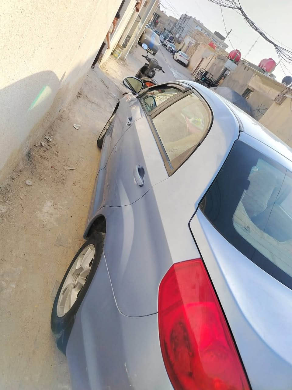 البيع بسمي رقم نكلزي سياره صبغ حزام بيع جاهز من كلشي تبريد مكينه كير تخم تايرت جاهز سياره ونضيفه مكان سماوه رميثه سعر 35وراقه بيه مجال شراي تصل ‭***********‬
