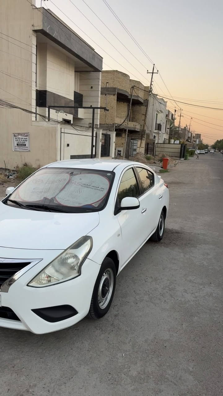 نيسان سني هندي
 موديل : 2020 
الضرر :  نص جاملغ امامي / بارد بالباب الخلفي 
الممشى : 110 الف
السيارة حلوة ومرتبة للاخير 
السعر : 100 ورقة

***********
