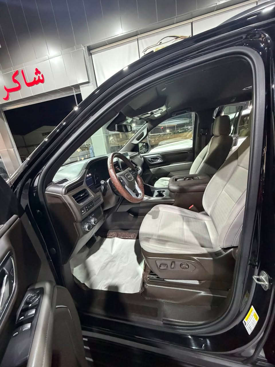جمسي خليجي وكالة المنصورموديل 2021 رقم اربيل بسمي هزه فحص جديد سيارة كفاله من الصبغ ومن تبديل ومن زلغ مكان واحد بيهه شبر بارد بل جاملق  لامامي فقط وباقي كفاله من زلغ مكينه كير بل شرط مافتوح بيهه برقي يعني كفاله موصفات باب كهرباء ثلاجه 3قطع تبريد حساسات امامي خلفي رادار امامي ومصفات معروفه  مكان سيارة اربيل السعر 420$رقم الهاتف ***********
