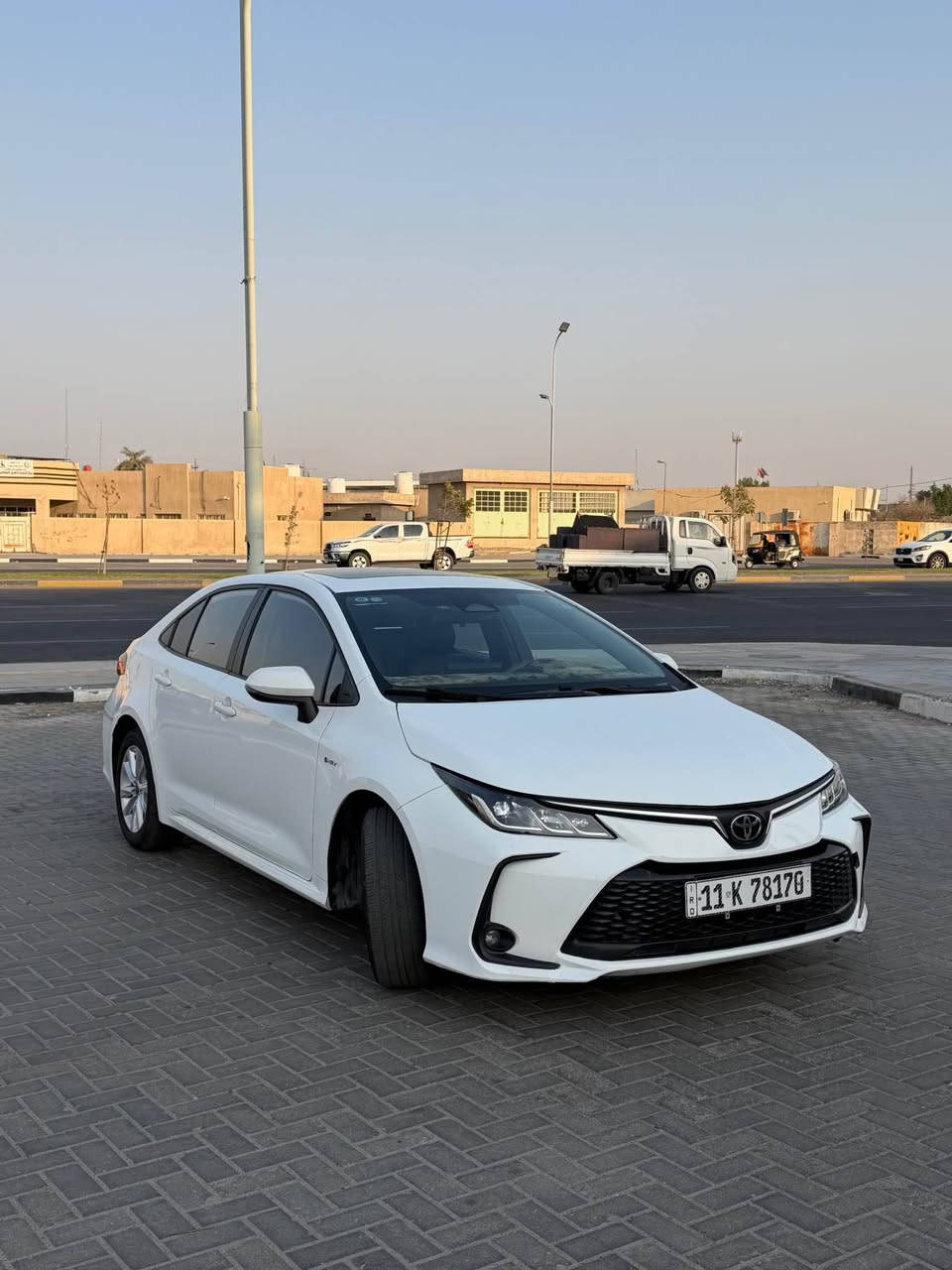 السلام عليكم اخوان 
كورلا 2025 هايبرد اقساط استقطاع مباشر رقم بغداد وراعي بغداد السياره جديده ونضيفه بمعنى الكلمه حيل جديده ماشيه 42 مواصفات 
فتحه وشاشه وكامره وتحكم ستيرن كشن جلد بصمه وبصمه أبواب وبصمه تشغيل كلش جديده 
ملاحظة: بيها بي دي آر بخشم البنيد والباقي كفاله 
مكان : السياره البصره 
اتصال: ***********
السعر: 132 وبيها مجال بسيط البصرة, العراق
