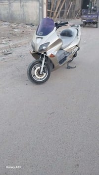 فورزة • هوندا • دراجة