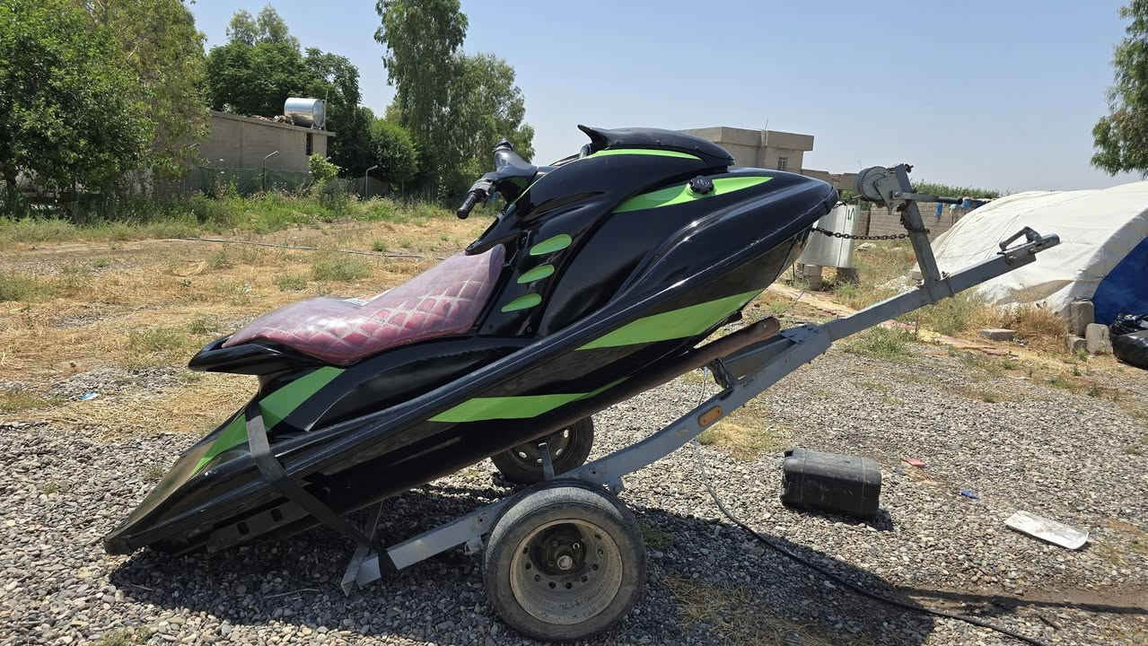 السلام عليكم
جتسكي للبيع ياماها 1200 GP المرغوب كشر نظيف ومكينه جديدة شغال نكرة وجاهز اويل بم شغال
العنوان الموصل ناحية القيارة
السعر 27
***********0
