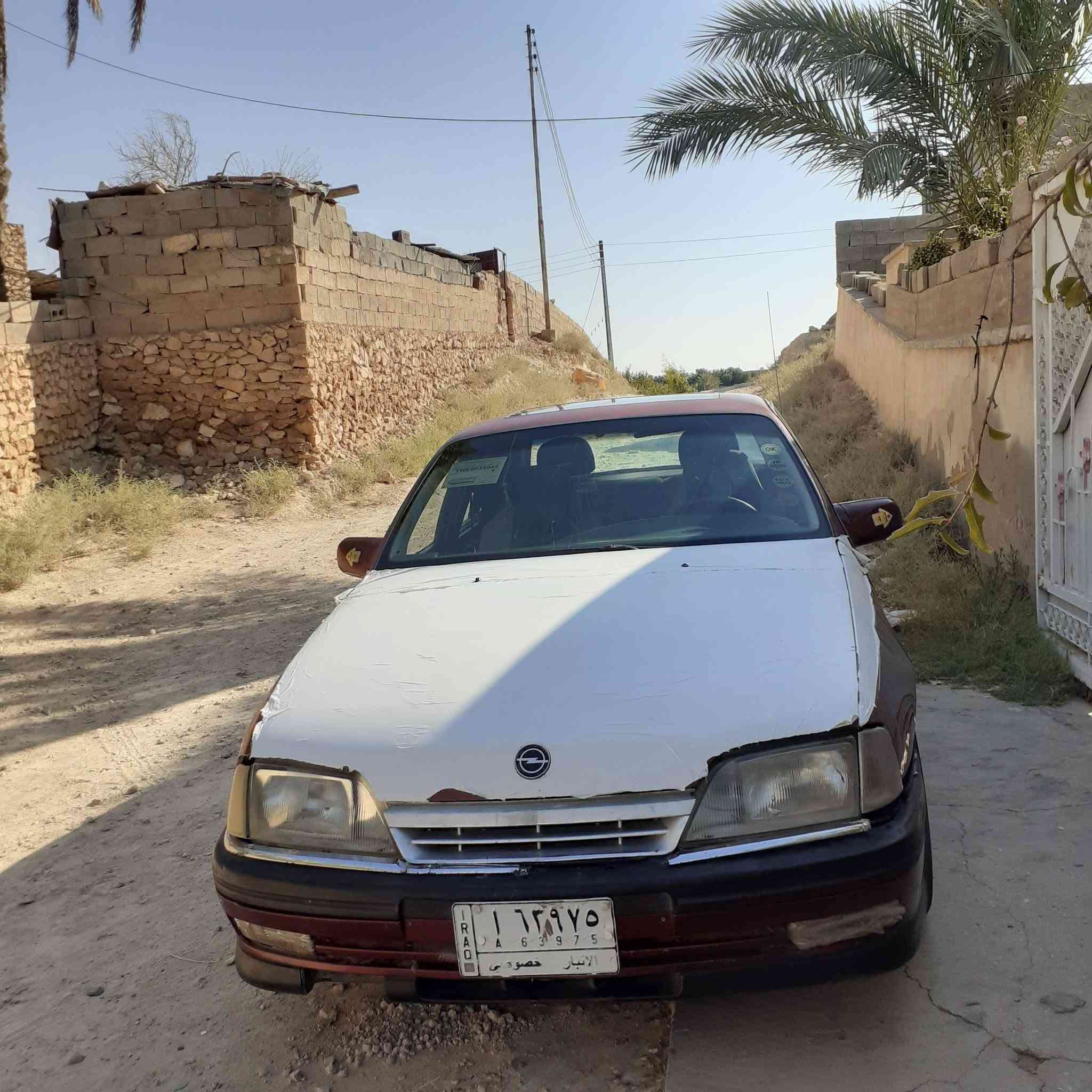 السلام عليكم للبيع
اوبل اوميكا 93محرك 2000 السياره حلوه ومال جناي كلشي مناقصها كير عادي كير محرك كفاله ويل كب السياره رقم انبار باسم ولد موجود الجام كهرباء دوشمه جديده داخلها بعده بلادي ونضيف 
السعر 30وبيها مجال بسيط
للستفسار ***********
