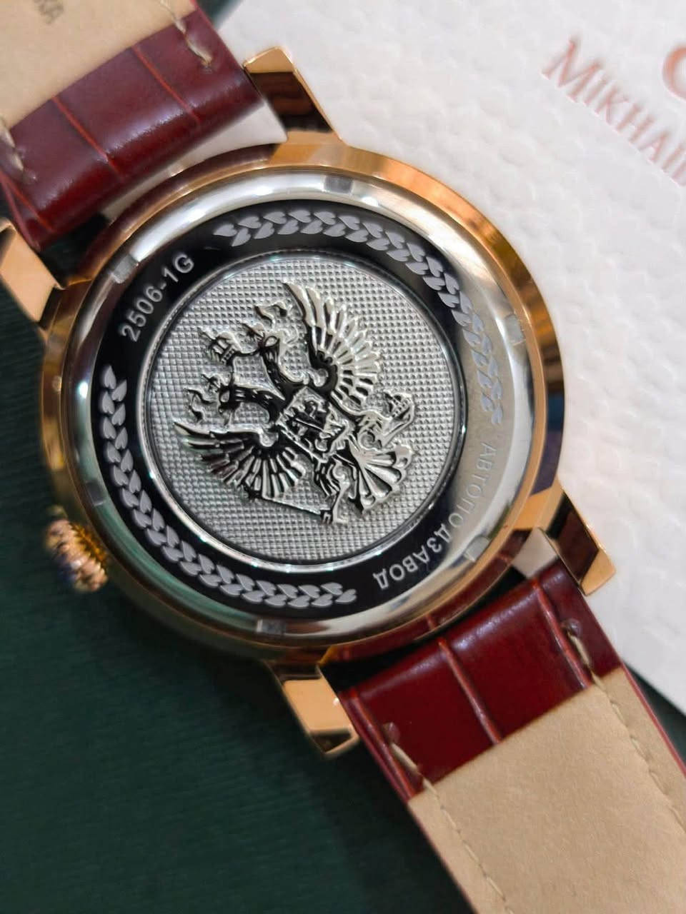 Mikhail Moskvin Russian made
ساعة ميخائيل موسكفين اوتوماتيك 

روسي أصلي 

جديد غير مستخدم 

كامل ملحقات 

قطر 42

التواصل واتساب 

***********
