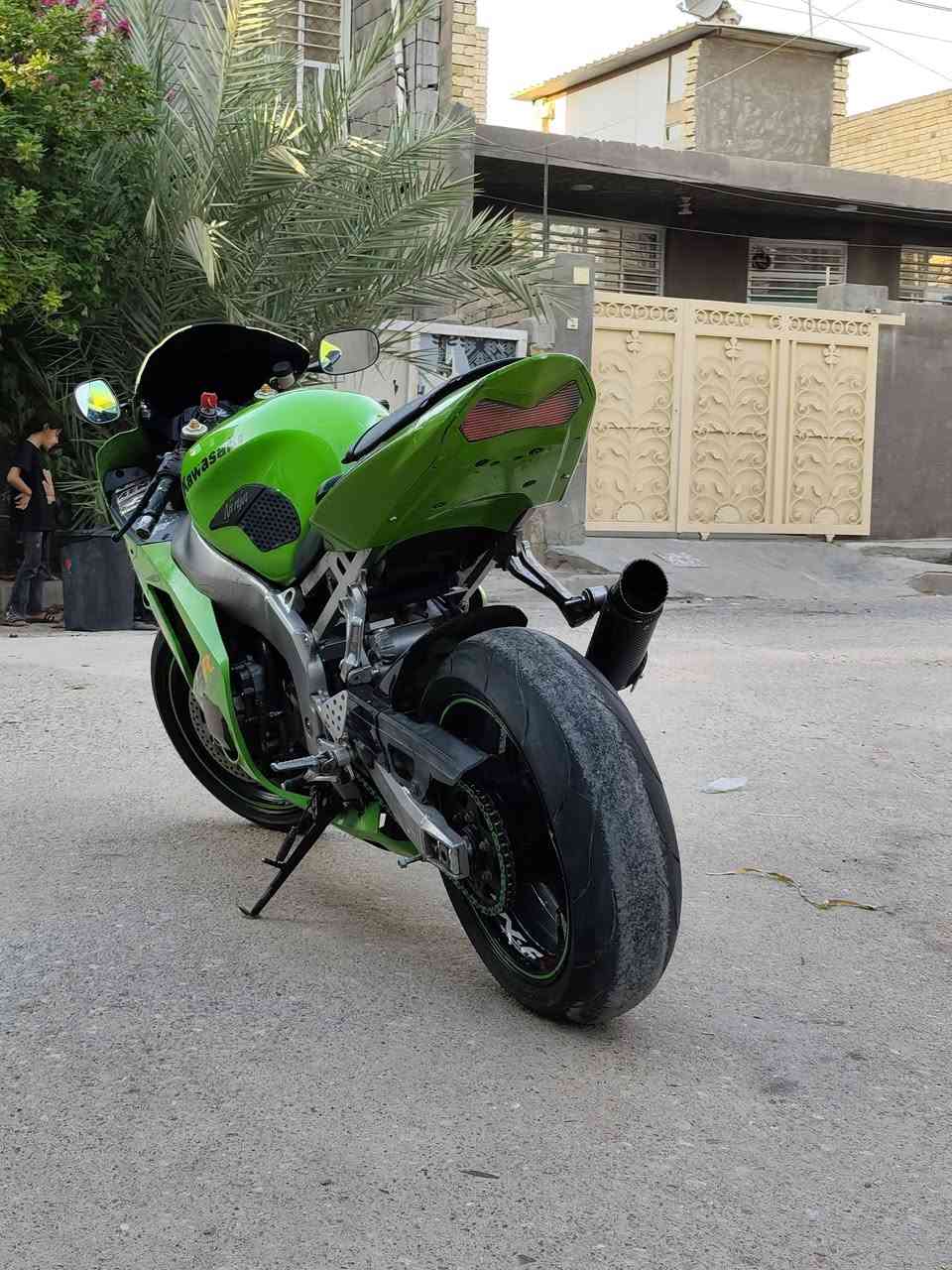 سلام عليكم للبيع او مراوس   كاوسكي مديل 2004 مكينه 636 مكينه اول كصه ناشفه صفاره لا نضوح ولا حماوه ابد نكره وعل فصله شرط كلها شغاله صوط طرب حماوه 85 متعبر ابد شلعه معدل مخيف سعر دراجه 22 بيها مجال شراي خادم بغداد زعفرانيه ***********

