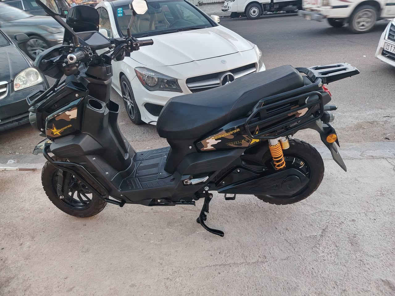 ندراجة أباتشي موديل 2026 ملف 2500 w  ستة بطارية أربع نمر سويجات بصمات جهاز إنذار مانع انزلاق          ( حيدر النيار) شركة وينلي سرعتها 128 اشتريتها بشهر الخامس مثل ما موجود بالوصل كدامك و اشتريتها مليون وربع ومسجل يمك دراجة فول نظافة كامله مكملة من الشاشة للتايرات والاشاير الخلفية والأمامية تفحص وتأخذ  *********** .
