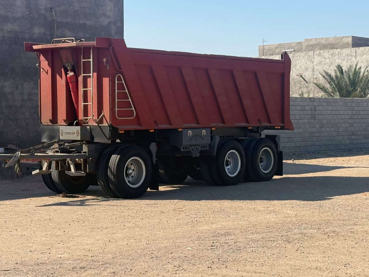 السلام عليكم للبيع مقطوره مايلر طول 7
السعر 170وبيها مجال للإستفسار ***********
***********
