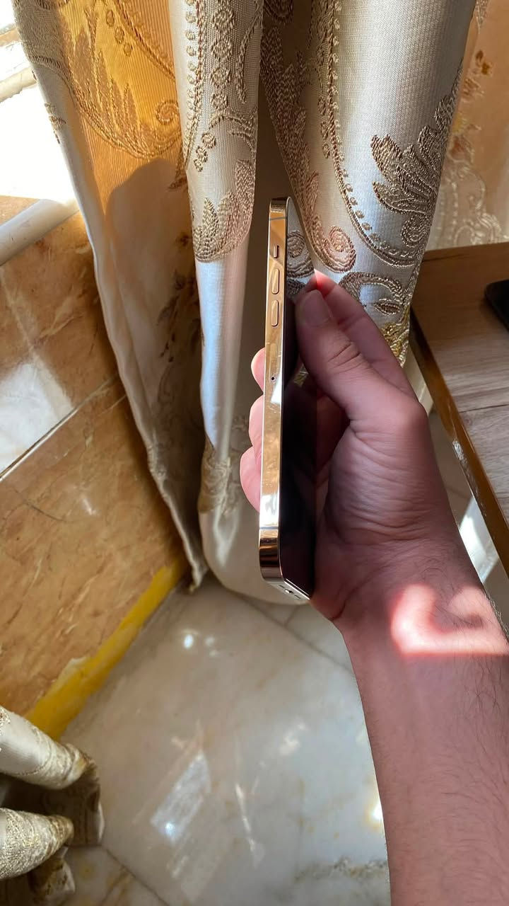 Phone 13 Pro Max للبيع
بطاريه 85% مستبدله اصلايه
    Nano-SIM
الجهز نضيف ذاكره256
وا فيس ايدي ما متوقف
كلشي ما بدل بي فقط بطاريه
السعر 525 $
الموقع النجف لأشرف 
لتواصل خاص ***********

