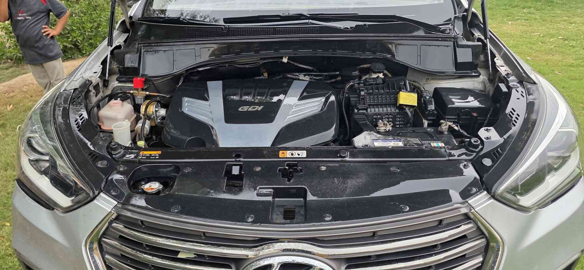 سنتافي 7راكب • 3.3 V6 • غاز ورقم أربيل