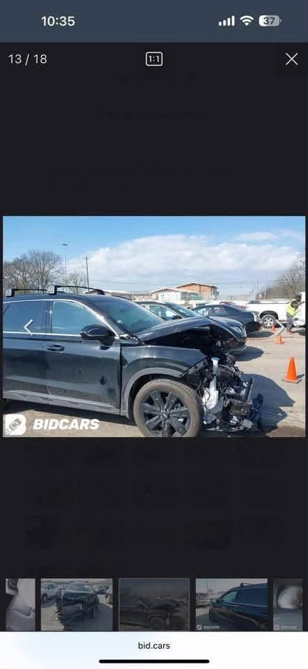 ور الحادث مع عداد  وصور المباشر للان 
موديل24 محرك 6 تلمع لمع فول مراصفات  مكان بغداد السعر 250 
ثاني يوم تتحول باسمك فقط للشراي 

***********
***********

نص مكتوب في الصور:
- 10:35 37 16 / 18 BIDCARS bid.cars
- BIDCARS
- 10:35 37 13 / 18 BIDICARS bid.cars
- 10:35 3 / 18 1:1 BIDCARS bid.cars