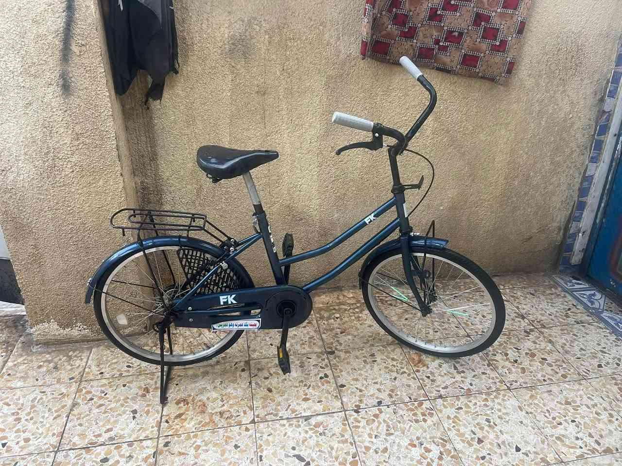 بايسكل سياحي حجم 24بايسكل نضيف توه ماخذينه بلجيس لازلغ ولا أي شي مكاني بصره حي الأصدقاء سعر 90وبي مجال ***********واتساب
