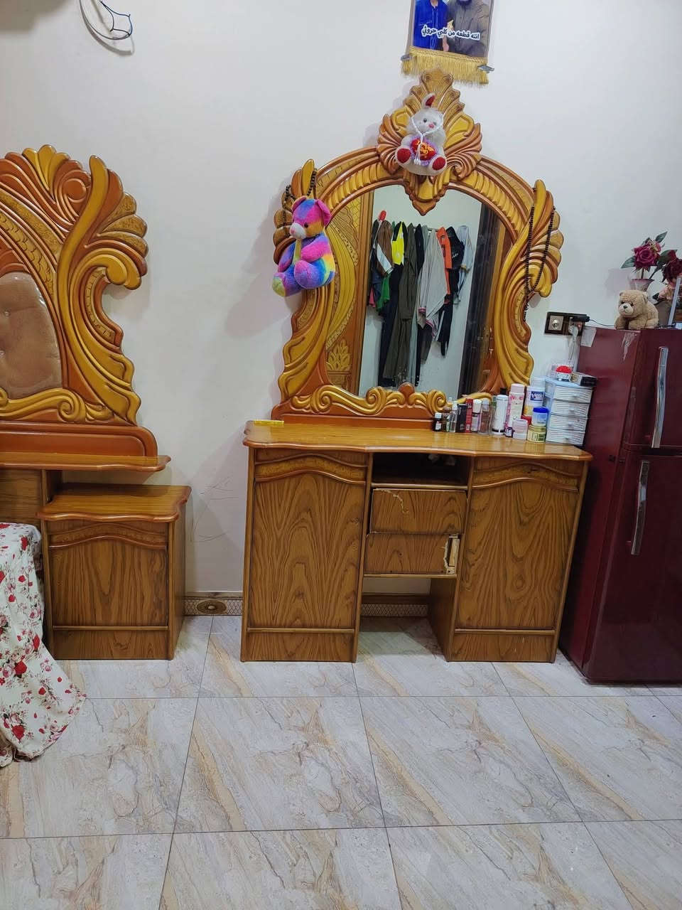 السلام عليكم غرفه اخشاب صاج عراقي للبيع #لسعر700 بيها مجال بسيط للبيع مكاني فلوجه شهداء قرب ابو نسوره
*********** واتساب
***********
