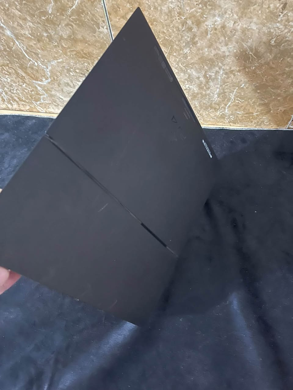 بلي فور فات مهكر
السلام عليكم 
بلي فور فات مهكر ٥٠٠ كيكا 
مفتوح مبدل قاعده HD وتنضيف 
مهكر نطام ١١ 
ويا يدتين تجاريات 
وهارد خارجي ٣٢٠ كيكا 
موجود بي ٤ العاب ومساحة خير من الله باقيه بالهارد وبالبلي
ردد ريدمبشن ٢
جي تي اي ٥ 
رزدنت ايفل ٤
كول اوف ديوتي ولد وار ٢
العنوان : النجف حي الميلاد
الرقم ***********
السعر ٢١٠ كامل .
