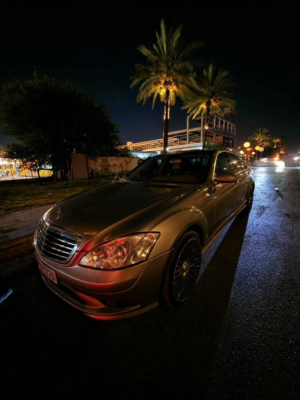 السلام عليكم
مارسدس 2009

s350
بيع او مراوس 

مكفوله مكينه كير تبريد ثلج قطعتين منفصل 
مكينه 6 سلندر المرغوب
تحكم ستيرن 

جكات تصعد تنزل 

بيبان جنطه شفط 

فول موصفات 1/1

ويل 20 مايباخ 

تدفئه تبريد كشنات 

داخل ملكي 

تحديد مسار 

بيها هواي موصافات 

السعر 195

عنوان بغداد العبيدي 

***********

رقم بغداد بسمي
