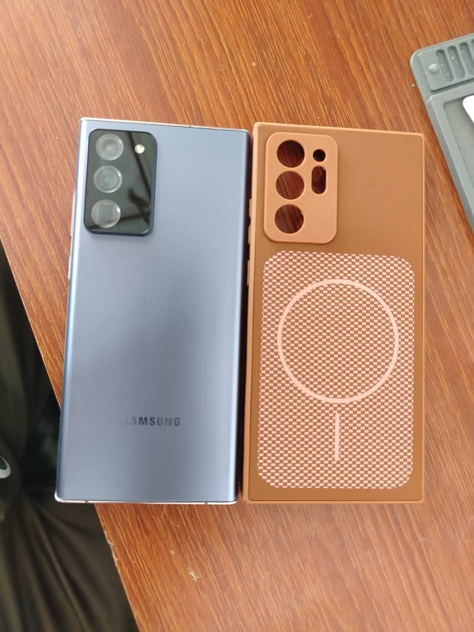 📱🔥 للبيع | Samsung Galaxy Note 20 Ultra

✅ الهاتف بحالة جيدة
🔧 مبدل ظهر الهاتف فقط
📱 باقي الهاتف بحالة جيدة وسليم

💰 السعر: 430 ألف دينار
🤝 يوجد مجال بسيط بالسعر أو مراوس حسب القناعة

📩 للاستفسار والتفاصيل راسلنا على الخاص ***********
⚡ البيع للجادين فقط
