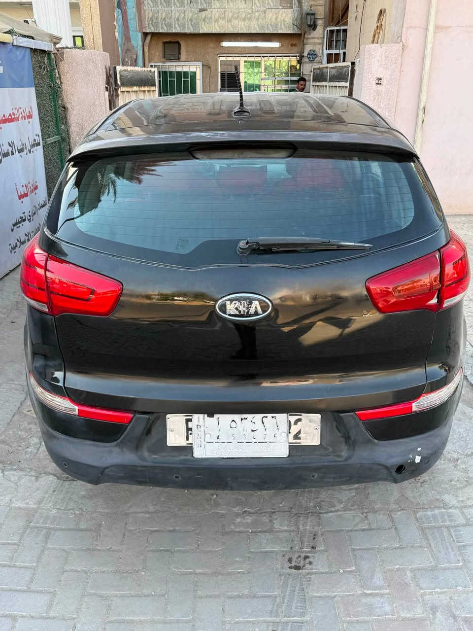السلام عليكم
سبورتج 2014 وارد امريكي 
حادثها جاملغ ودعامية بدون دواخل 
محرك 2400 gdi 
رقم بغداد  
مواصفات فور ويل 
تحكمات ستيرن
تبريد قطعتين 
وباقي المواصفات المعروفة
بيها قطع صبغ ابيع حزام
السعر 100 ورقة (شدة) وبيها مجال للشراي 
عنواني بغداد البياع شارع الضغط 
***********
