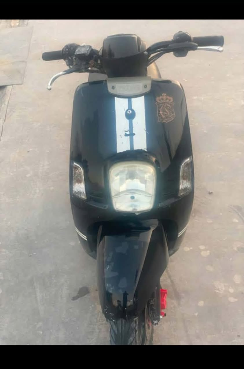 السلام عليكم شباب بوليس للبيع الدراجه نضافه
برغي ماملعوب بيهاا 

السعر خاص 

رقمي ***********

ول شراي بي خير ويدلل
