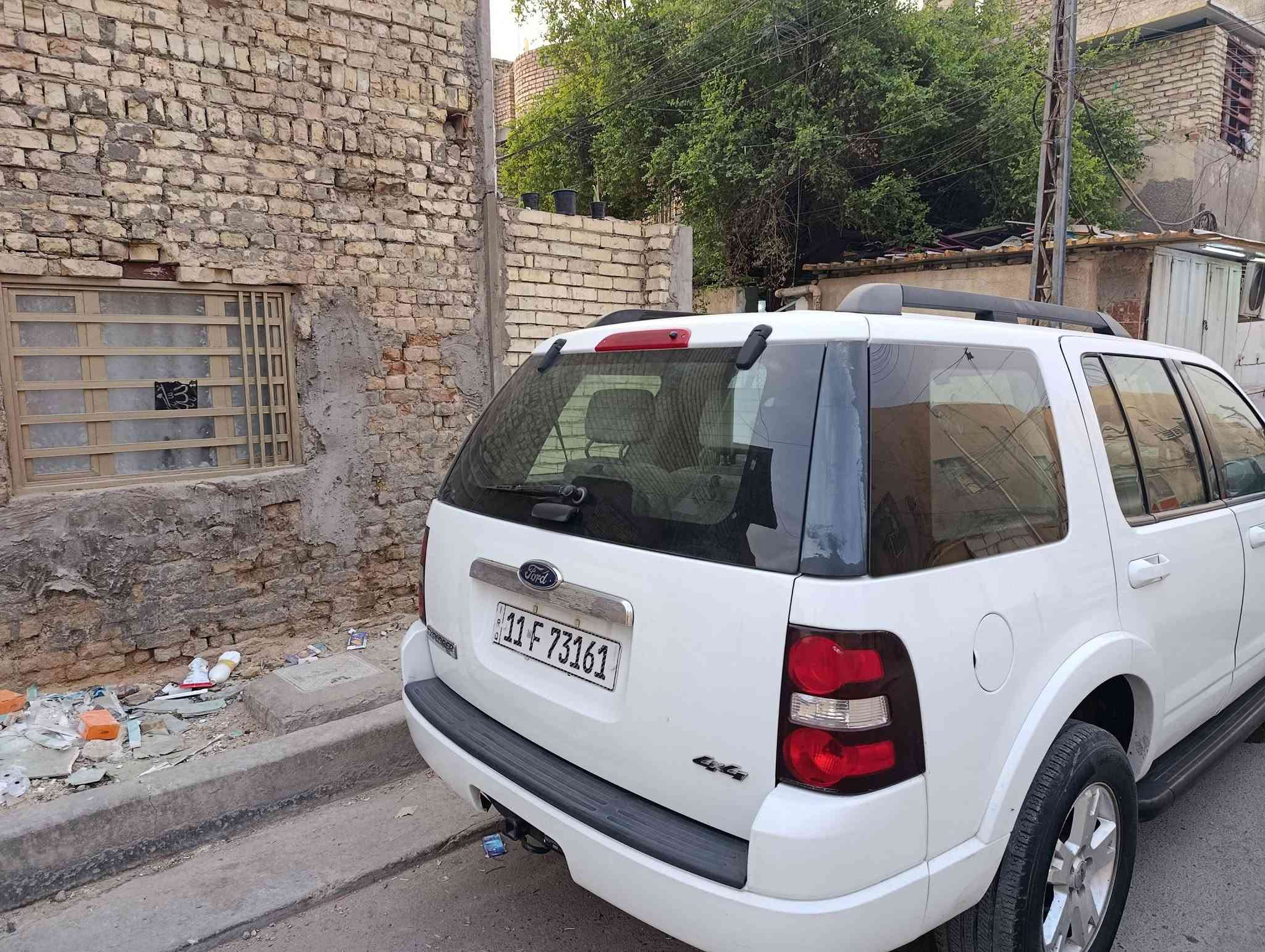 اكسبلور ٢٠٠٨ • جاهزة • مجال بسيط