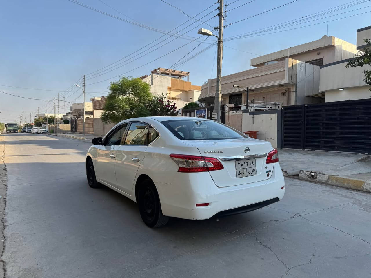 نيسان سينترا ٢٠١٥ خليجي

ماشيه فقط ١٣٠ الف كيلو متر
 كير ومحرك بشرط ودهن كير مبدل 
بطاقة بانزين موجود بيها 
سونار مالتها موجود 
والسعر ١٠٥ وبيها مجال بسيط
عنوان السيارة كركوك
تحويل مباشر كركوك, العراق
