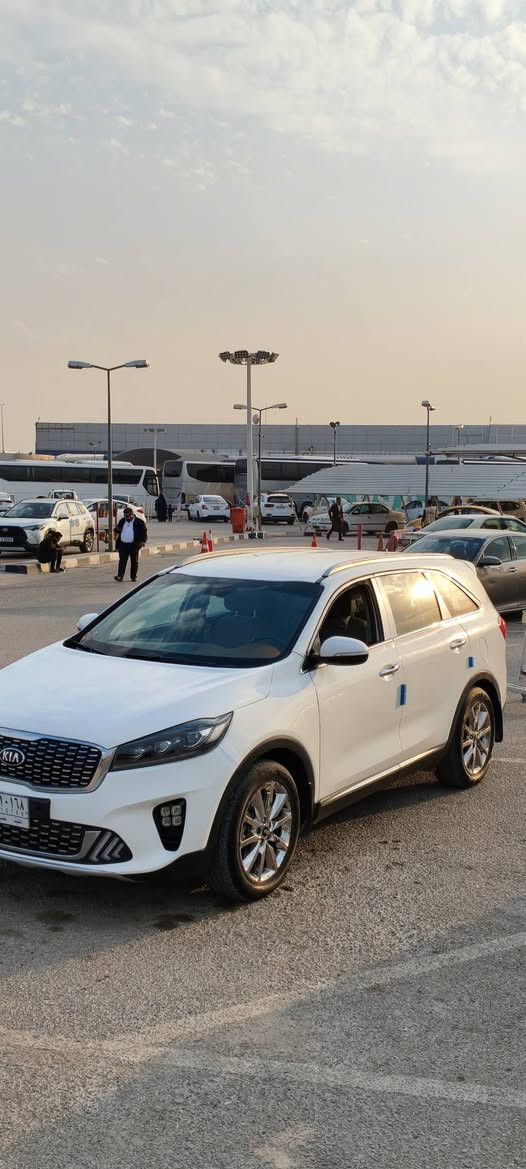 سورنتو ٢٠١٥ شكل ٢٠١٦
٦ سلندر كشن كهرباء حدادية تبريد كير محرك خير من الله السيارة حلوة ونظيفه السيارة رقمها نجف وتحويل مباشر ومكانها بالنجف ونصبتها بلواقع تخبل كدامك السيارة الوجهه مالتها متحدث 2020  والله الزراق 
السعر ١٤٠ مع مجال بسيط 
.
للتواصل ***********
للتواصل***********
