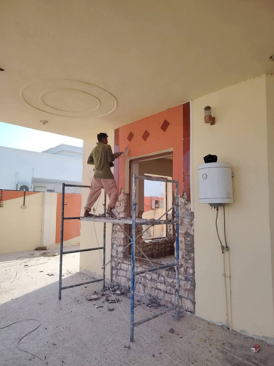 ***********📞سلام عليكم  / يوجد كادر عمل جاهز  تصعيد مواد  / تنضيف بيوت  / تفليش  / تكشيط  / دفن نهري  / شقلنه ليل ونهار  / وماعليك بكلشي تاخذ شقل جاهز مني  / ومعداتنه جاهز وسياره تجيك للبيت ماعليك بس تصال على رقم/   ***********
