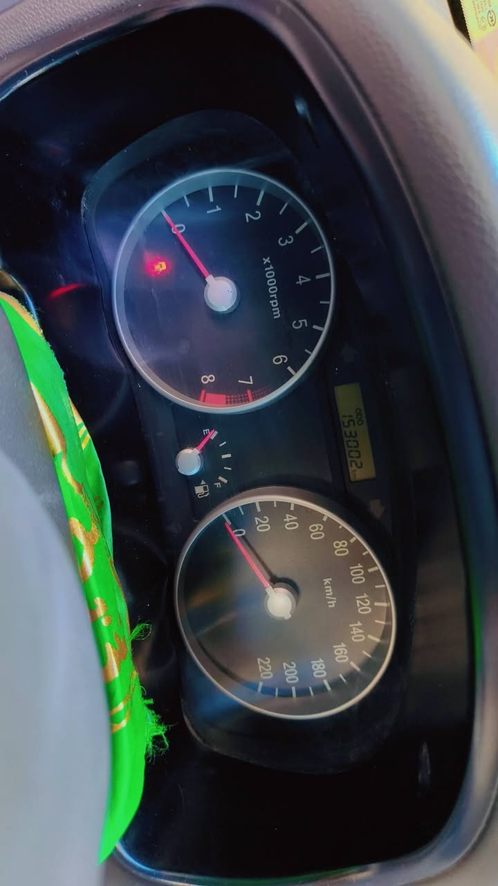 السلام عليكم
اكسنت للبيع ٢٠٠٩ بيها قطعتين بدون داخل رقم كربلاء باسمي سنويه لل ٢٩ 
المكان كربلاء طويريج السعر ٧٥ 
***********

