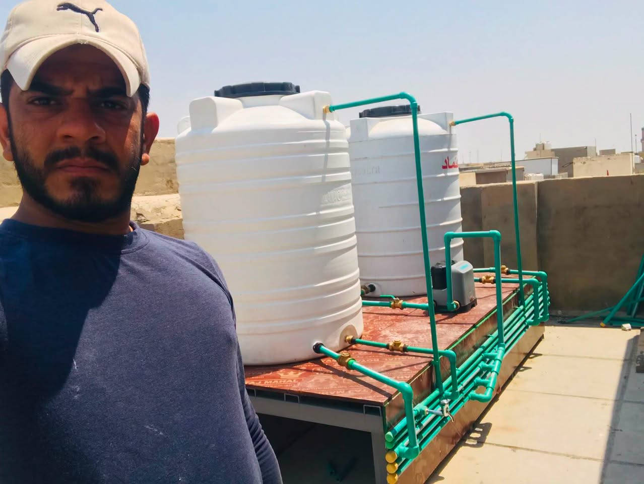 السباك حسن الزركاني 
***********
