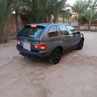 بي ام اكس فايف • ٢ونص • اربيل