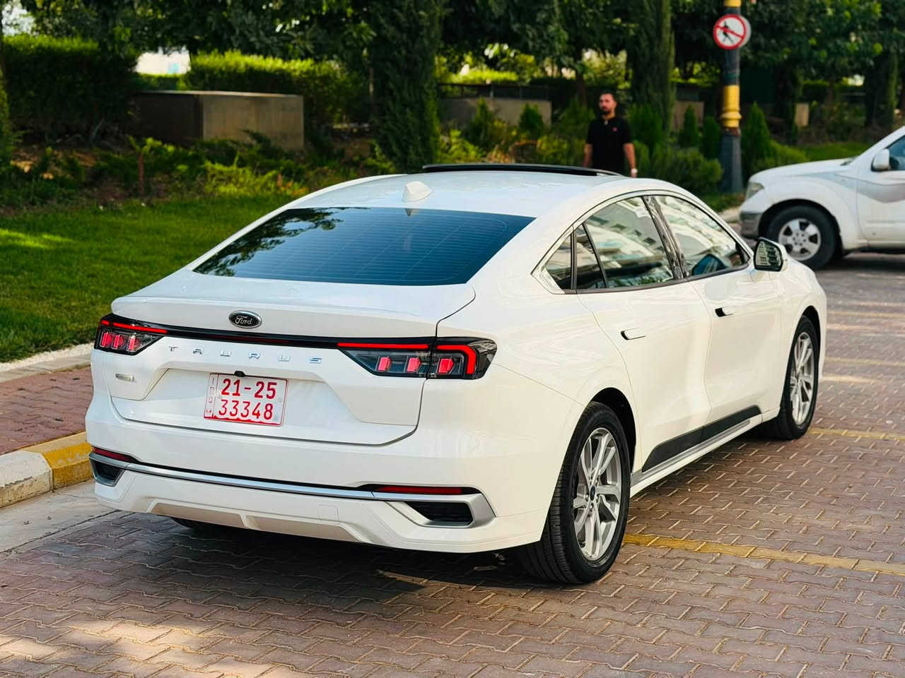 السلام عليكم ورحمة الله وبركاته 

فورد تورس  — Ford Taurus 

وراد خليجي  — سیارە خلیجی

الموديل       — 2023 

حجم المكينه V4 / 2000Turbo
حاله السياره — بونیت و جملخ صبوخ بدون داخل بدون ارباک

المواصفات 
- بصمة تشغيل 
- بصمة ابواب 
-ترحيب عند الاقتراب 
- وضعيات قياده 
-تحكم ستيرن جهتين 
-يدات الابواب شفط 
-شاشه كبيره تدعم جميع الانظمه 
-شاشه متصله ديجتال 
-تبريد قطعتين 
-گير ماوس 
-رادار 
-تحذير ما قبل الاصطدام
-تحديد سرعه 
-تنبيه خروج عن المسار 
-مانع انزلاق 
-سقف سلايت
‏- LEDنهاري 
- لايتات زينون
-اشاره بالمرايه
-كامره خلفيه 
-مرايه شفط
-حساس خلفي 

رقم السياره  — اربيل الدولي 

مكان السياره — اربيل 

السعر           — 149$ بيها مجال بصیت

للأستفسار     — ***********
مکان - سلیمانییة
