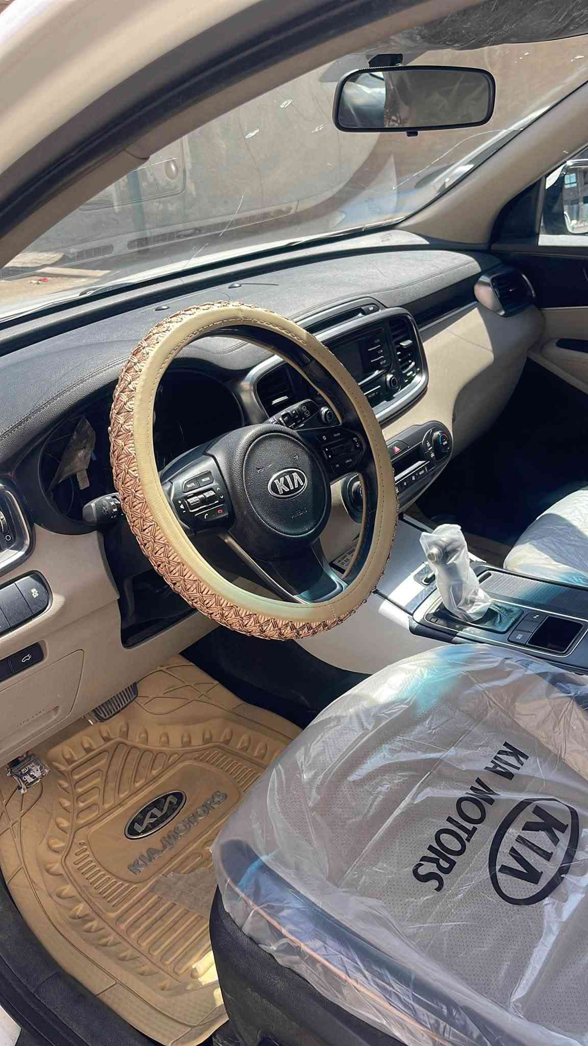 سورينتو • ٦ سلندر • بانوراما