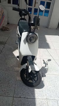 دراجة كهربائية • حجم ١٤ • جديدة