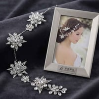 أناقة روما • اكسسوار