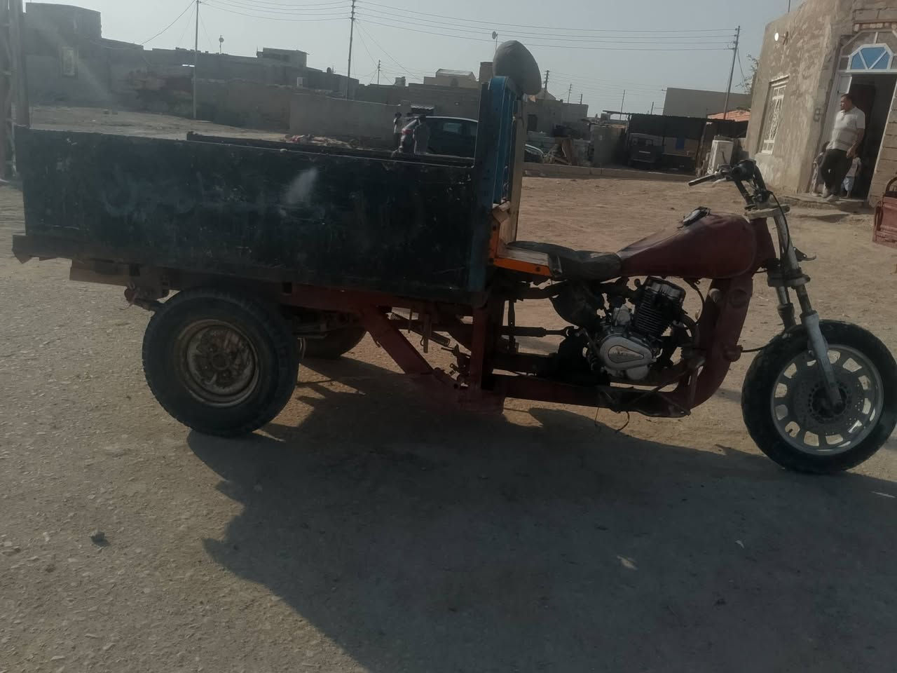 السلام عليكم ستوته للبيع كان بصره دير تايرات جدد اكسن برغي محرك باكيت 
***********
