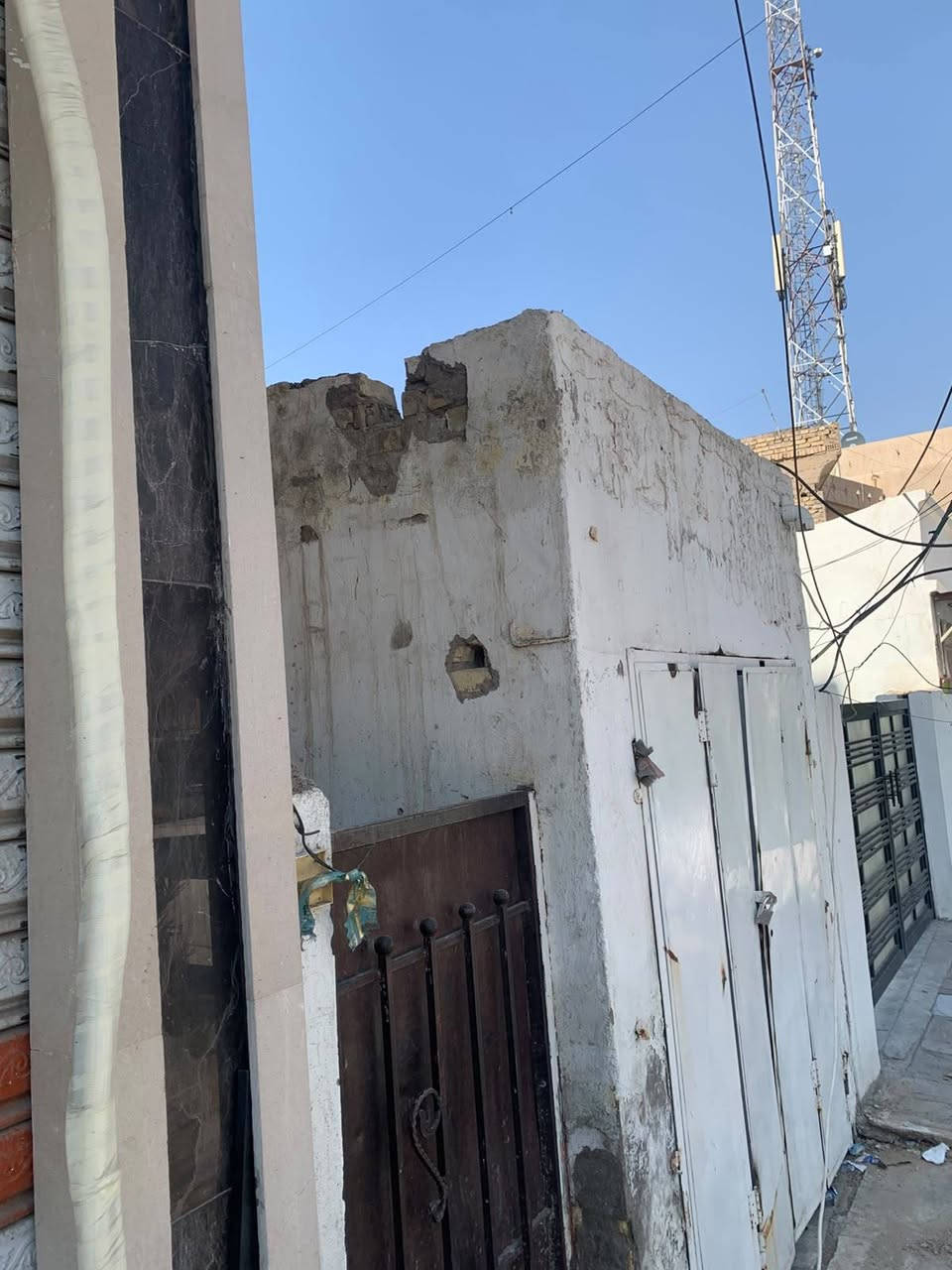 الشعب • ٩٧م • واجهة شارع
