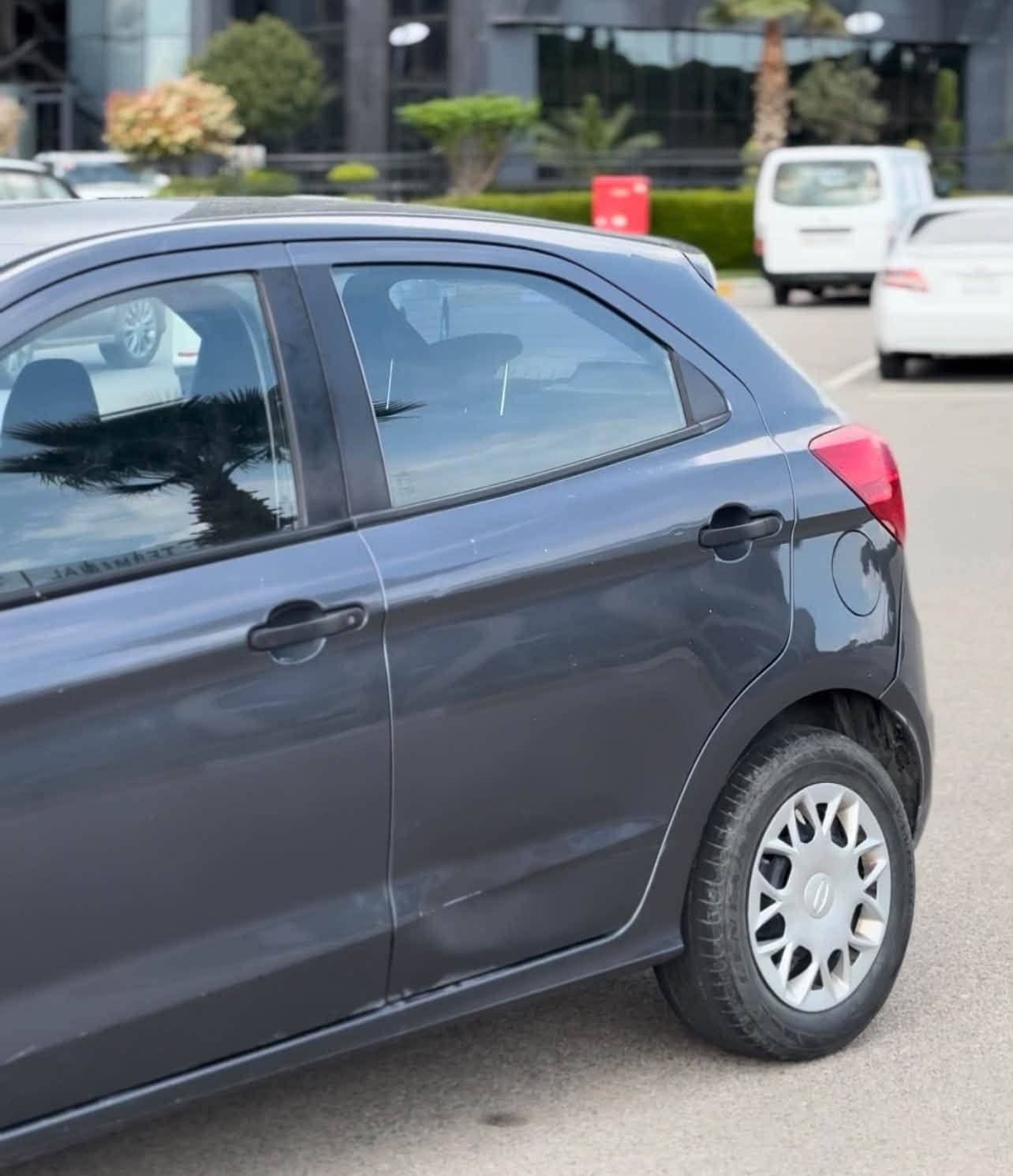 فورد فيگو موديل ٢٠١٦ سياره اربع سلندر سياره مال بيت سياره ثنين قتعه بخ بدون زربه بدون ايشي سياره 0مال شريكه سياره ب اسمنا سياره كل بشرت گير محرك بيها واحد تعديل لل مزيد معلومات واتساب *********** سعرها ٦٨ و بيها مجال
