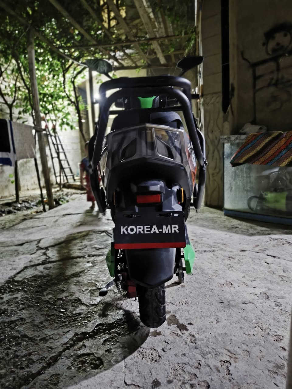دراجة شحن للبيع سكنس فول بطاريات جدد تايرات ملف عقل كلة جديد سعر مليون أو خمسين أو بيه مجال 
المكان بغداد قضاء الطارمية 
الرقم ***********
