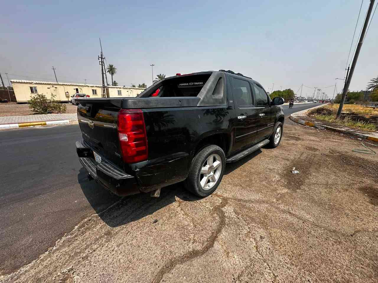 السلام عليكم
افلانج تاهو 2007 LTZ فول للاخير 
رقم سليمانيه بسمي 
حادث بابين وبيه 3 قطع صبغ ابيع حزام 
اكفل الدواخل كلهن 
كير محرك حداديه تبريد كفاله 
رايده 118 بي مجال 
مكانه بالحله 
***********
