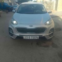 كيا سبورتاج للبيع موديل 22 وارد امريكي الضرر باب وجاملغ صفحه يمنه بدون...