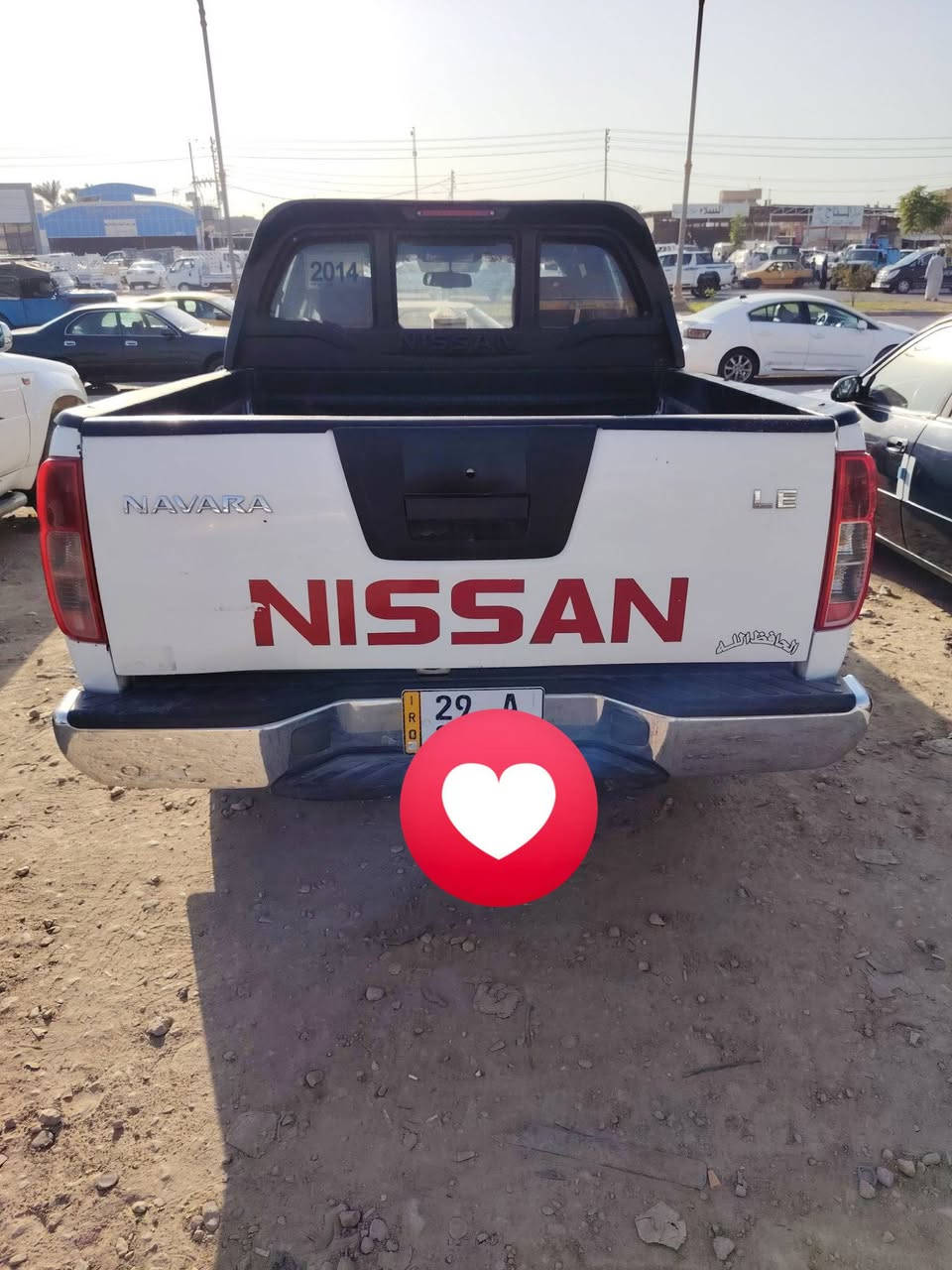 سلام عليكم نيفاره 14 للبيع مكفوله مكينه وكير ما عده طخه بصيطه بجاملق بدون دواخل تبريد شغال كير اوتماتيك صدر امامي خلفي رقم واسط انكليزي  بسمي سعر 110 وبيه مجال لشراي مكاني واسط الصويره الاستفسار الاتصال على رقم صاحب سياره ***********
