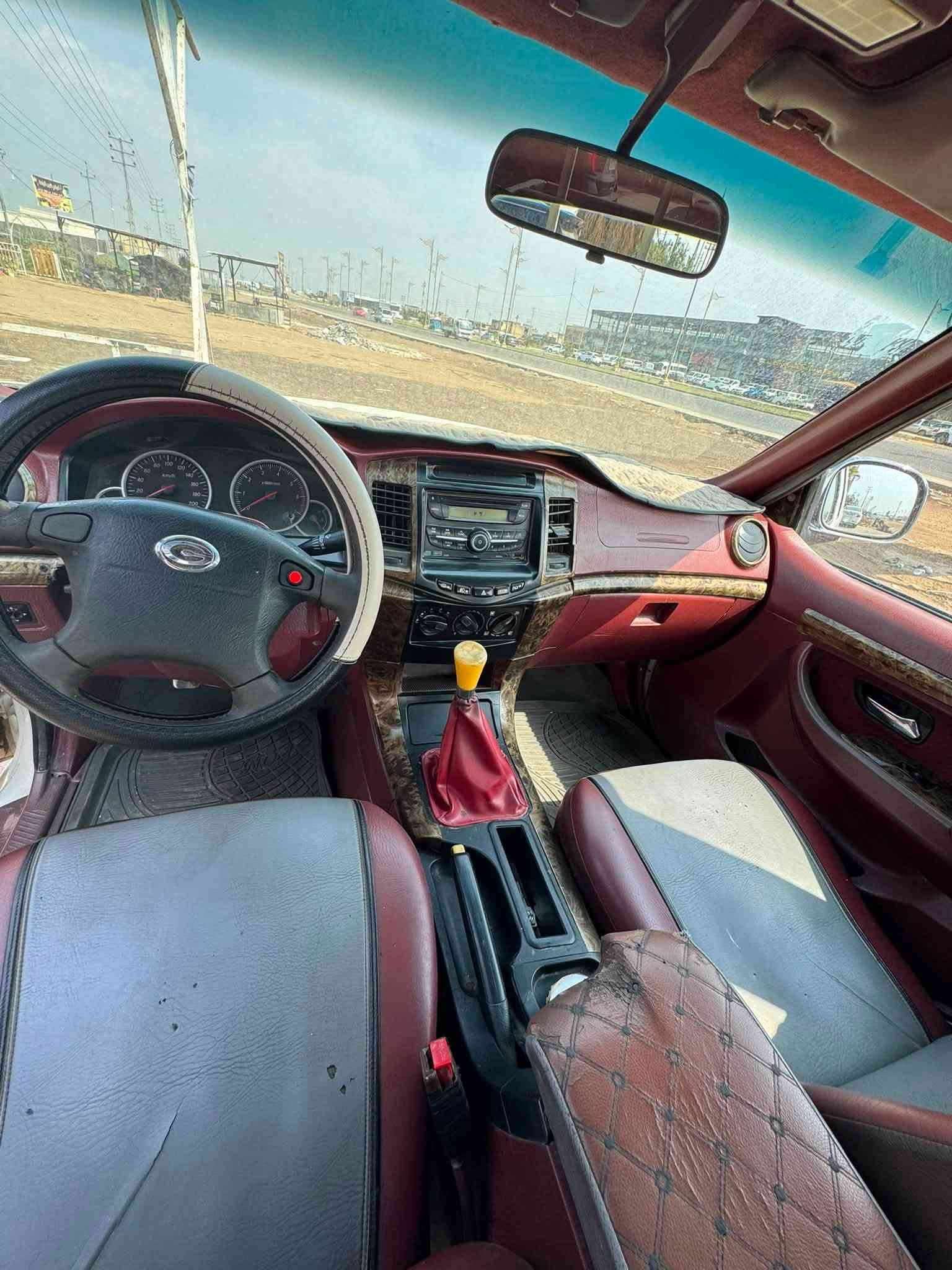 للبيع او المراوس بنيڤاره ⚠️
موديل ٢٠١٢
تبديل باب خلف سائق فقط السياره جاهزه من كلشي
كفاله كير مكينه حداديه جديده
السياره نضيفه كلش ومتتقارن بالمهجومات
تم
***********
