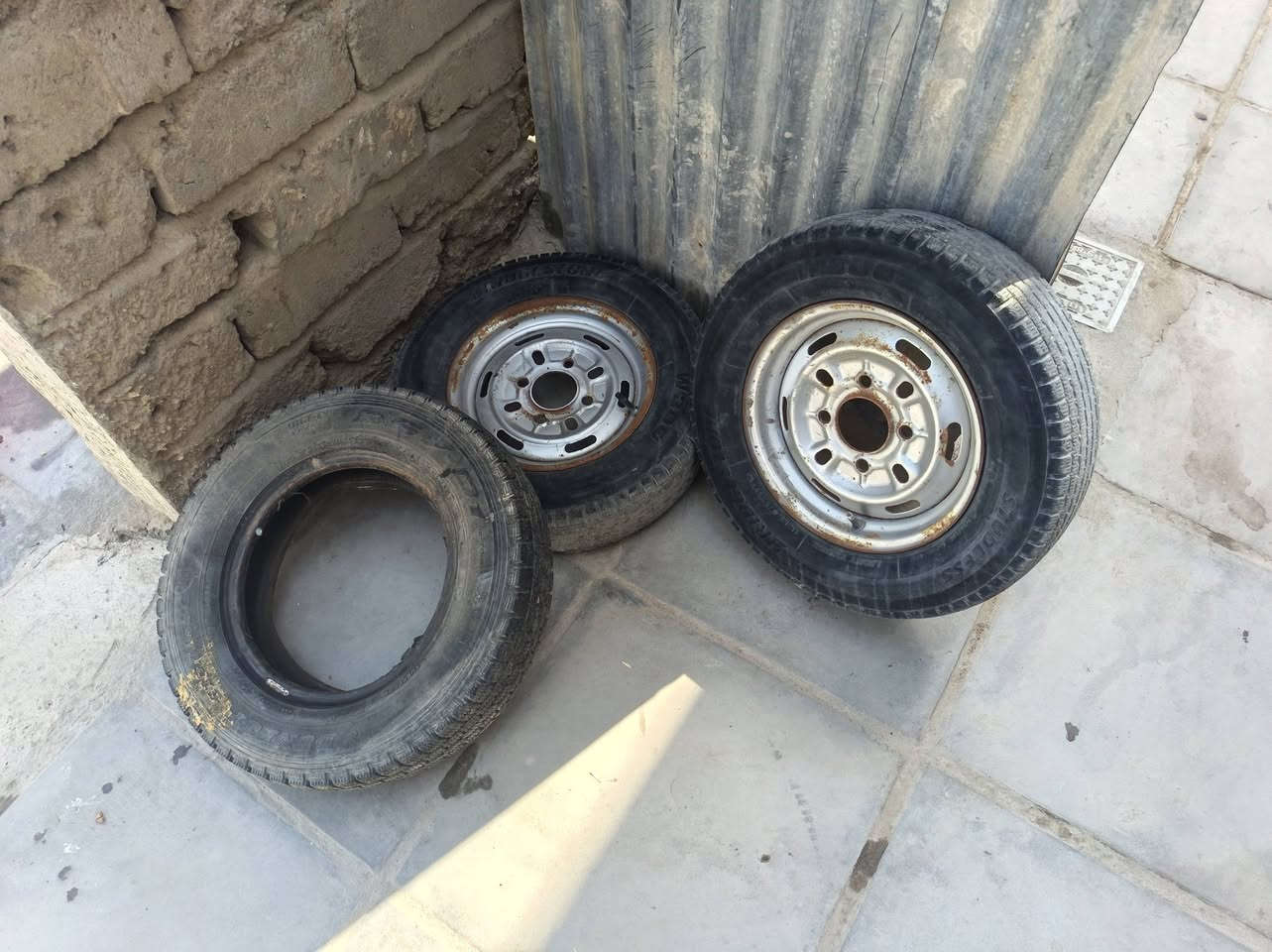 كلهن. ب 35. .    مستعجل وشراي.  يتصل ***********
