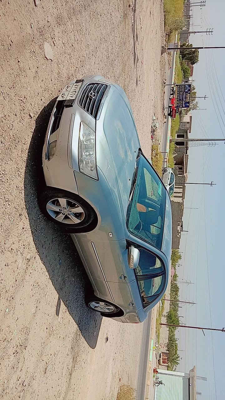السلام عليكم  سوناته 2009 خليجي مكينه 2000 سياره حيل نضيفه مابيها كل نقص بيها جامرلغ امامي مبدل بدون دواخل كهربائيات تبريد كلها شغاله سعر 76 وبيها مجال ديالى بعقوبه فقط للبيع مستعجل ع بيعتها واعرف هذا مو سوكها ***********
