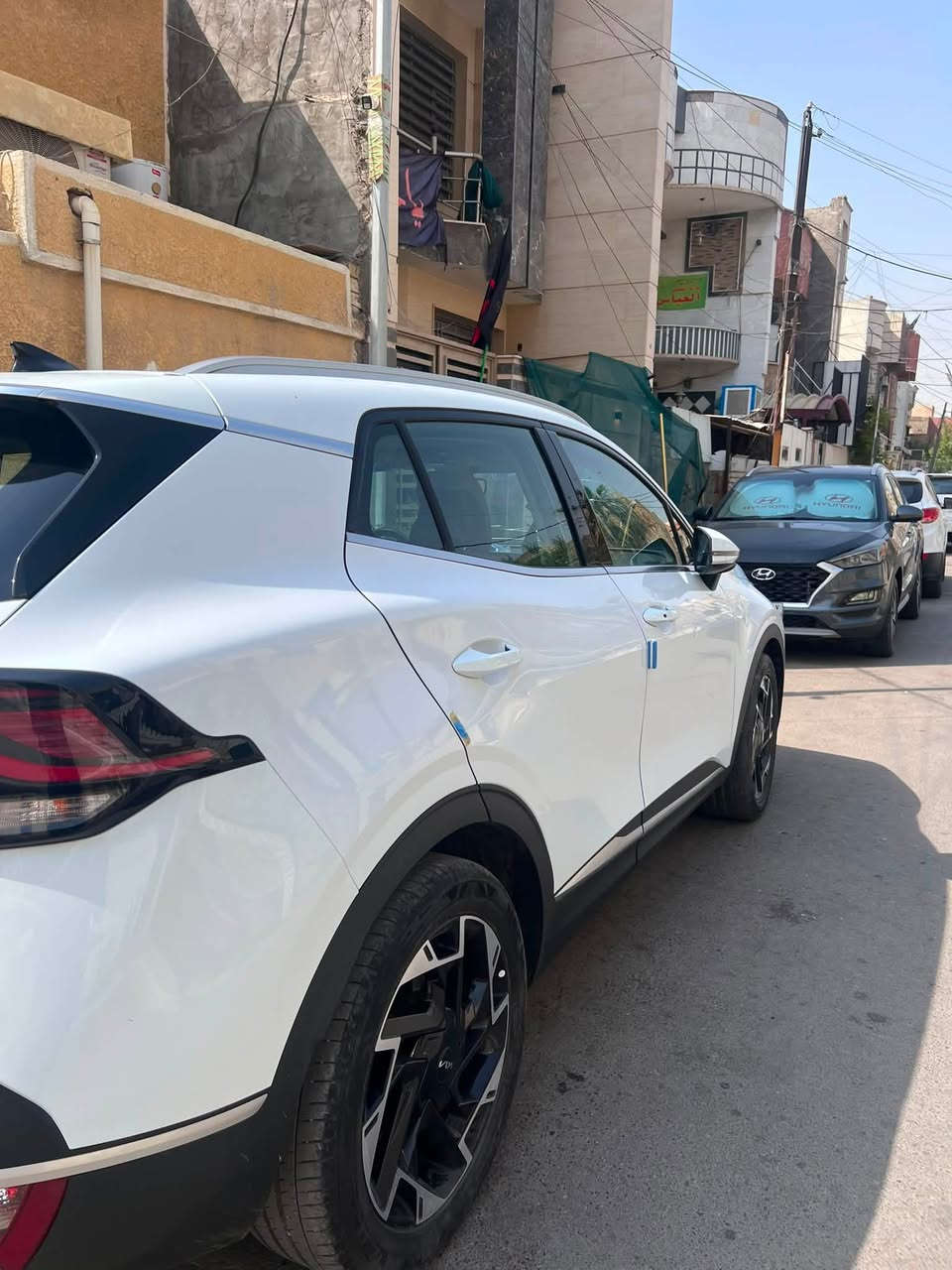 سبورتج 24 خليجي رقم بغداد
سياره ماشيه 31 
بيها طخه بل باب 
عارضها 210 بيها مجال قليل 
اناره تحكم هااتف 
كشنات تدفى
ولبقيه معروف 👋
الاتصال وتساب ***********
