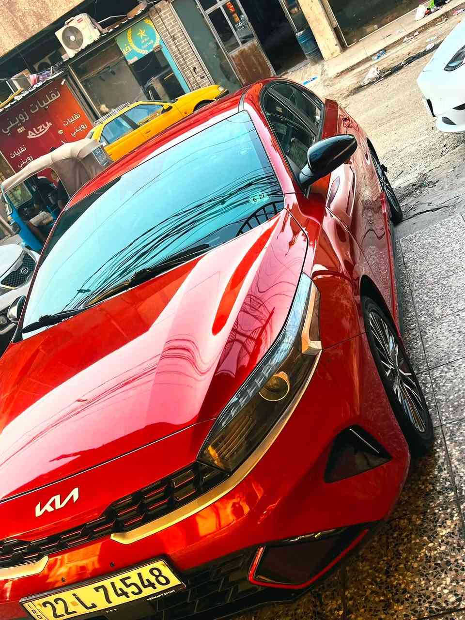 السلام عليكم
كياا فورتي موديل 22
رقم اربيل بااسمي شرط تحويل
جي تي لاين
معروفه مواصفاته
ماشيه 70كيلو متر
بدون صبغ بدون تبديل
لون مميز مشمشي
حادثه منشور وي الصور 
محرك 2000دوش
سياره جديده مال جني
مكانه بغداد شارع النضال
السعر 145وبيه شويه مجال
رجاء الشراي يتصل 
***********
