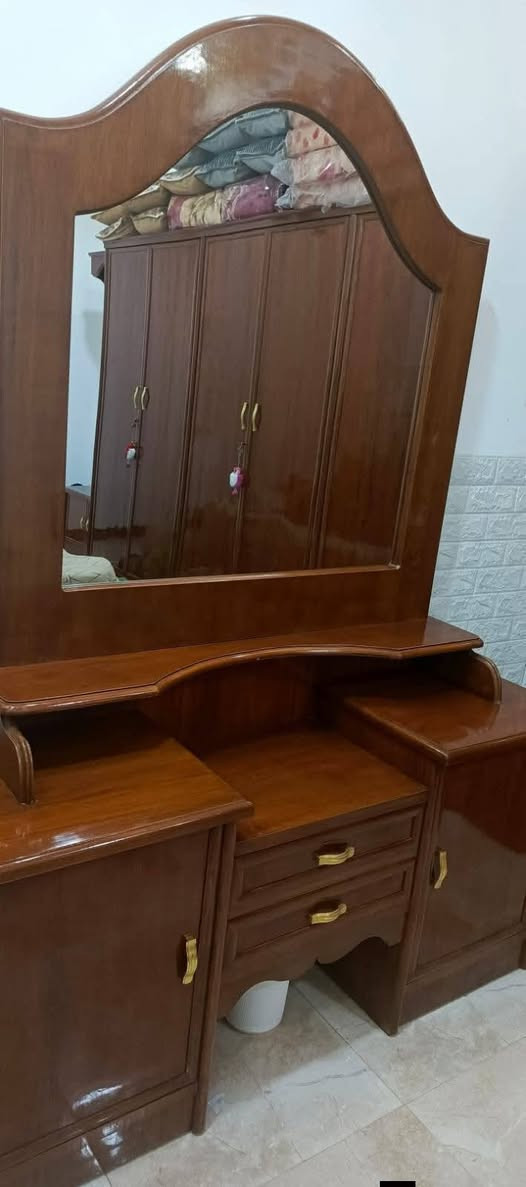 للبيع چربايه صاج تزكام
ميز مرايه صاج تزگام مع زاويه صاج تزگام نجاره نضيفه 

 الاتصال ***********

عنوان حي الحوراء الثانيه شارع ابو الفضل
